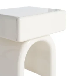 Stolik nocny LACADO 57 cm kremowy